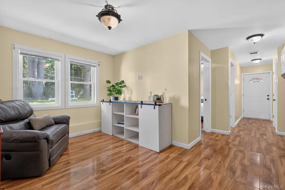11 Amy Lane Middletown, NY 10941