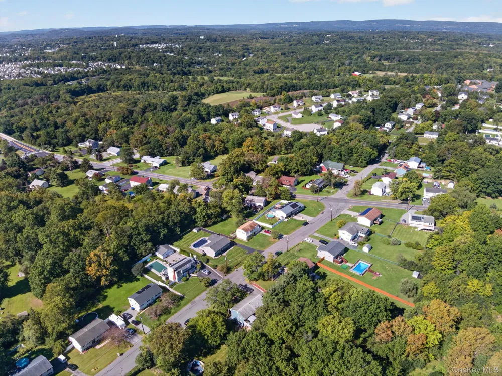 11 Amy Lane Middletown, NY 10941