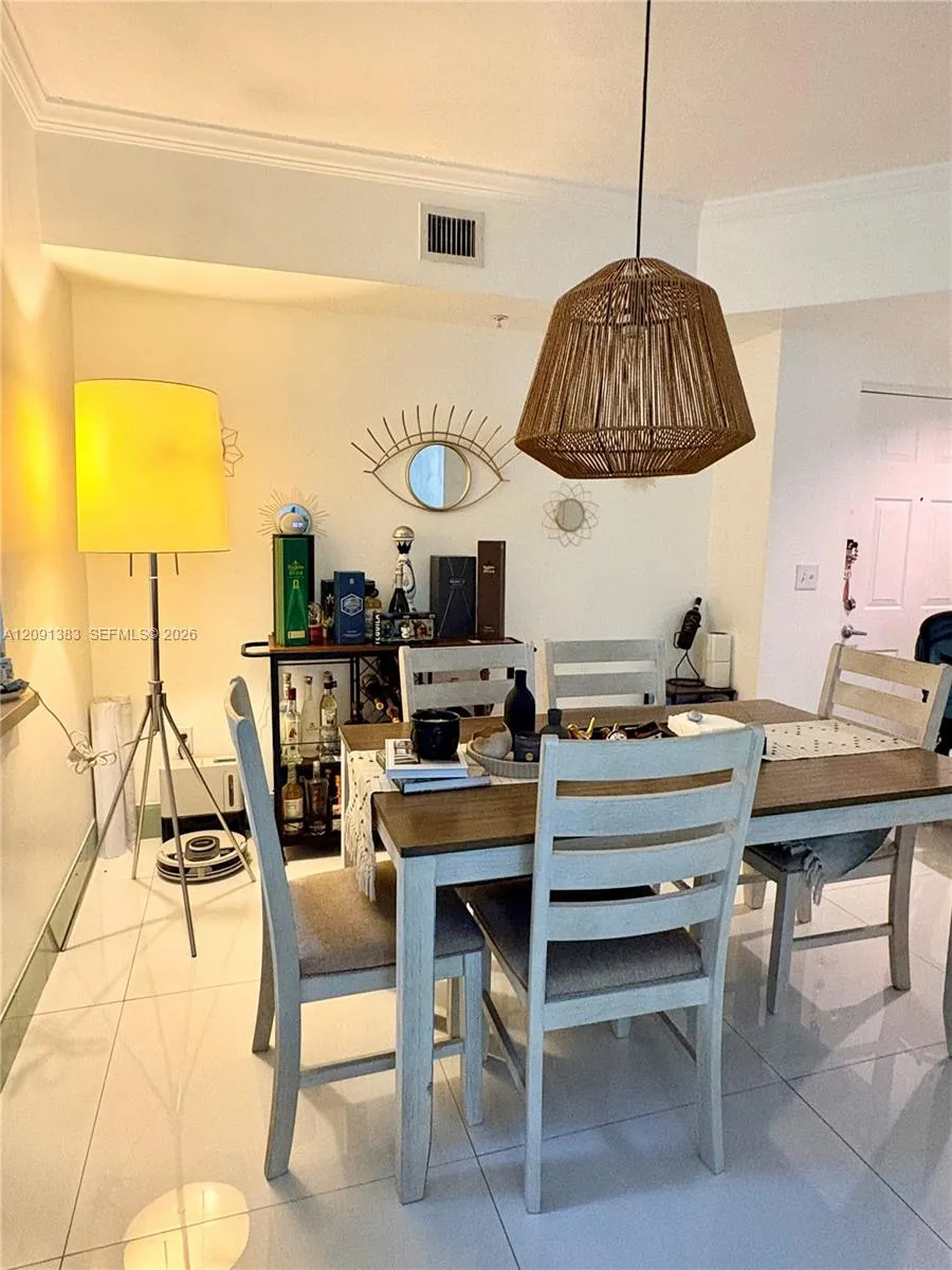 17150 Bay Rd #2121 Sunny Isles Beach, FL 33160
