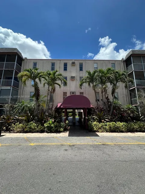 2800 NW 56th Ave #G201