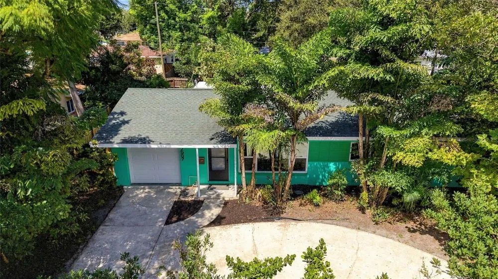 7557 18TH AVENUE St Petersburg, FL 33710
