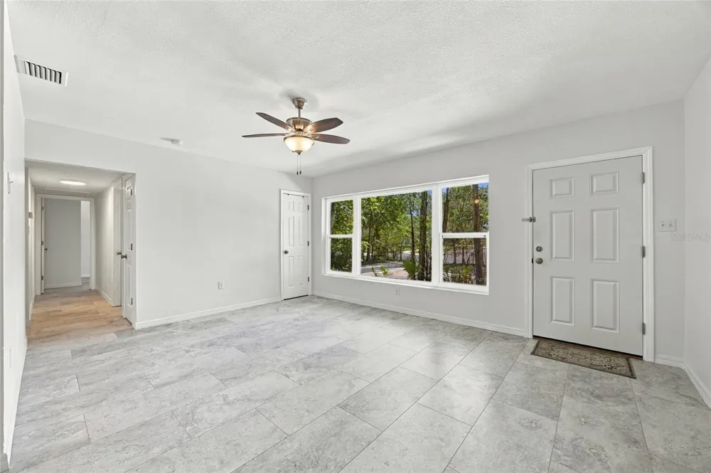 7557 18TH AVENUE St Petersburg, FL 33710