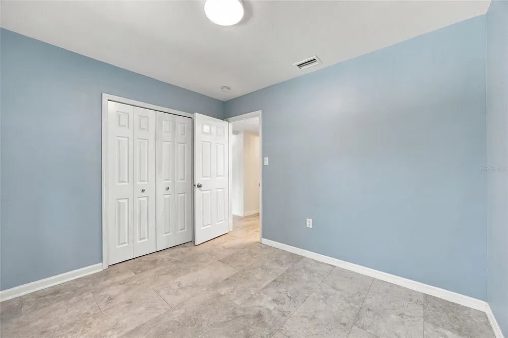 7557 18TH AVENUE St Petersburg, FL 33710
