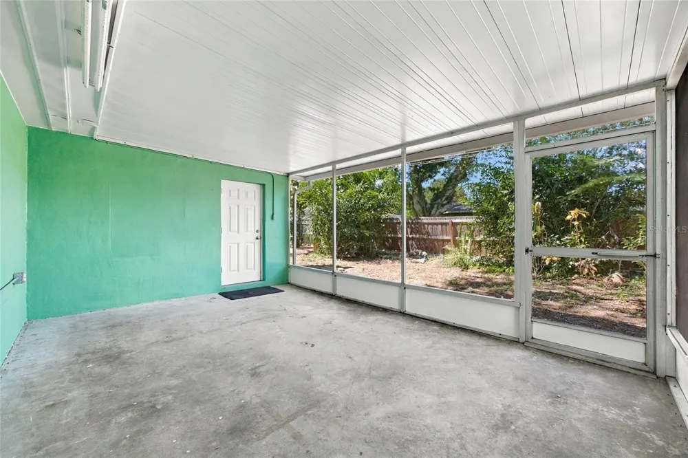 7557 18TH AVENUE St Petersburg, FL 33710