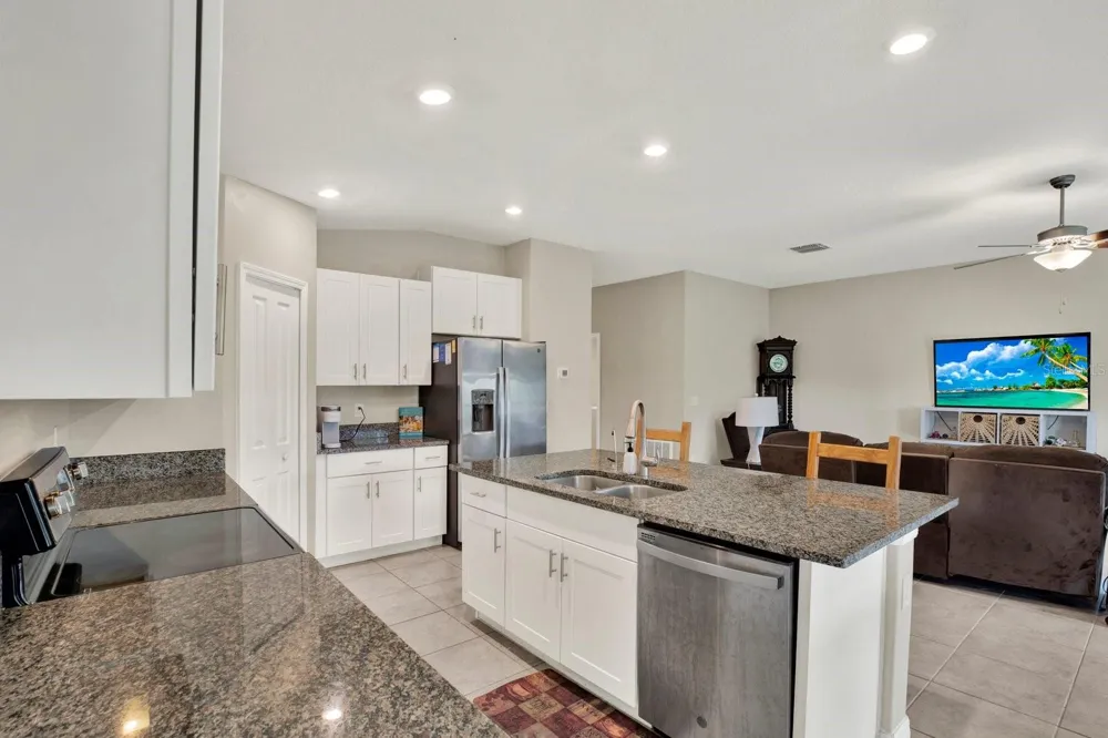 16610 DELIA STREET Wimauma, FL 33598