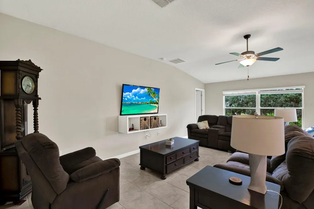 16610 DELIA STREET Wimauma, FL 33598