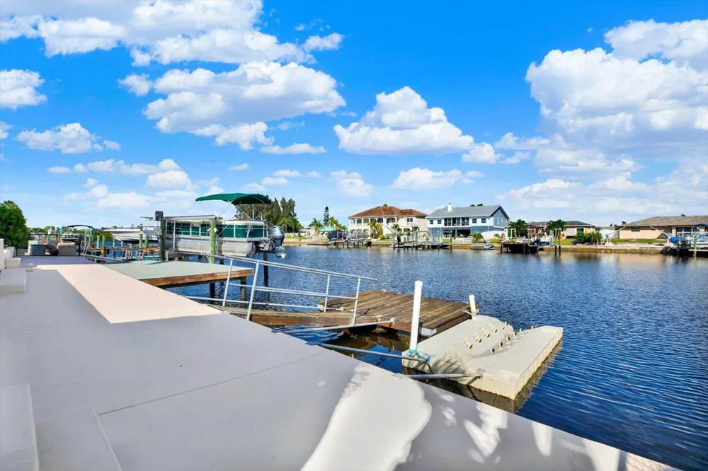5532 PILOTS PLACE New Port Richey, FL 34652