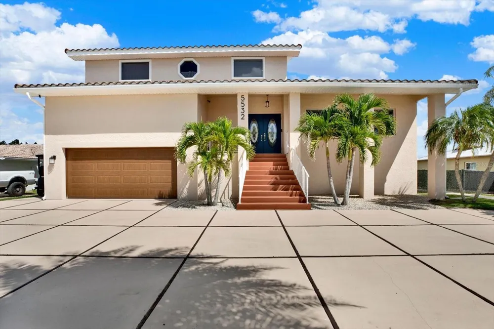 5532 PILOTS PLACE New Port Richey, FL 34652