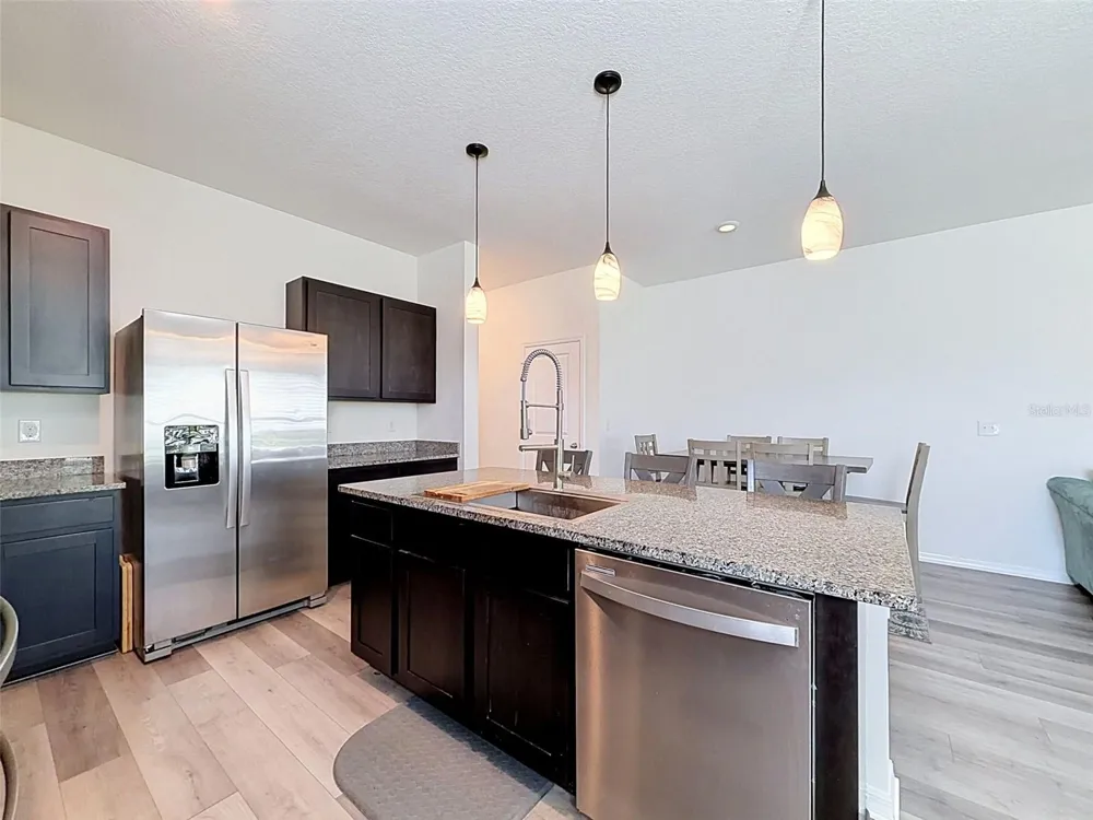 16189 GLOWING GROVE AVE Odessa, FL 33556