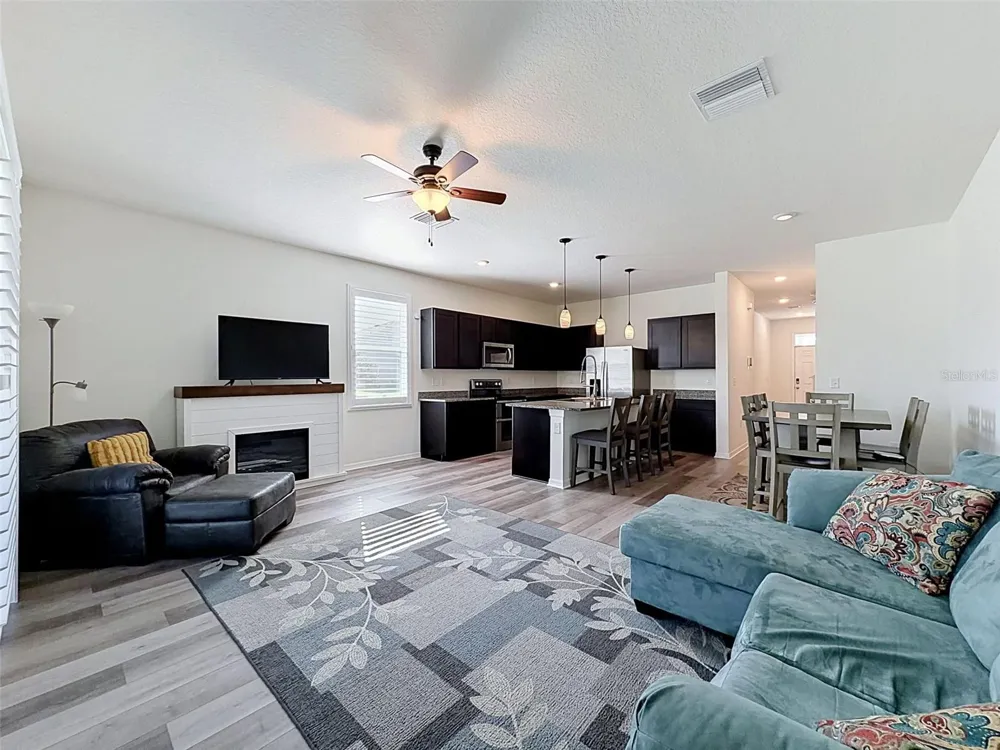 16189 GLOWING GROVE AVE Odessa, FL 33556