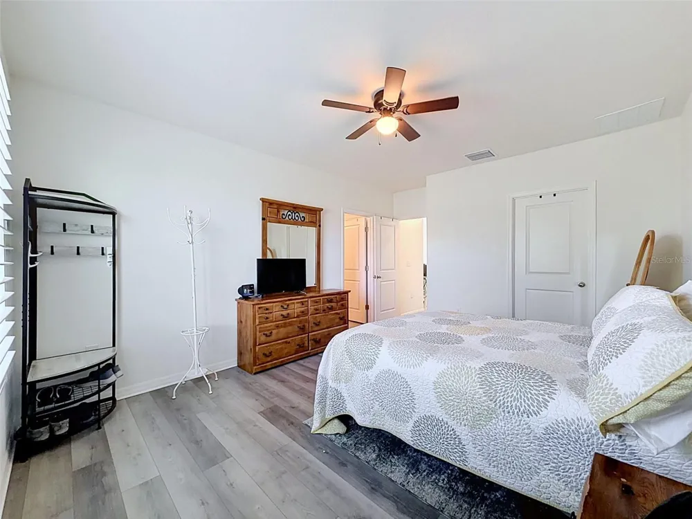16189 GLOWING GROVE AVE Odessa, FL 33556