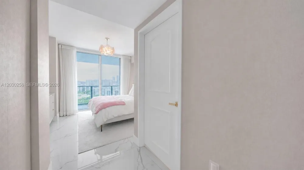 330 Sunny Isles Blvd #5-1107 Sunny Isles Beach, FL 33160