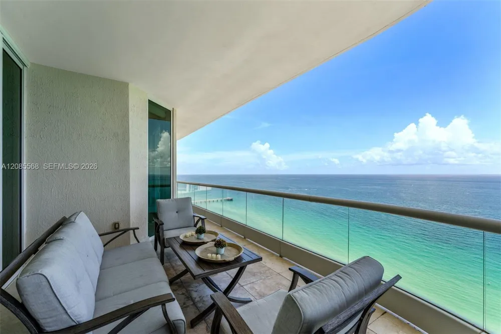 16047 Collins Ave #2502 Sunny Isles Beach, FL 33160