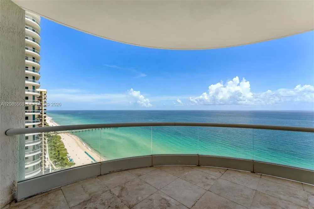 16047 Collins Ave #2502 Sunny Isles Beach, FL 33160