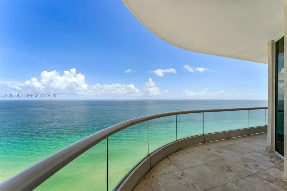 16047 Collins Ave #2502 Sunny Isles Beach, FL 33160