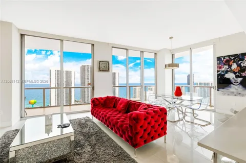 2600 E Hallandale Beach Blvd #T3301