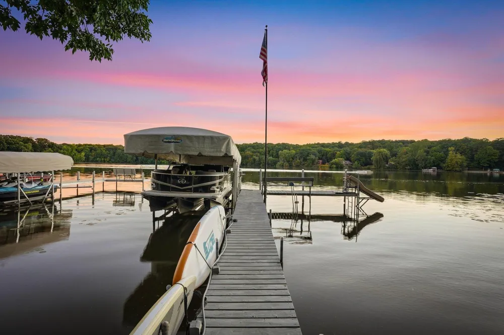 510 Pleasant View Road Chanhassen, MN 55317