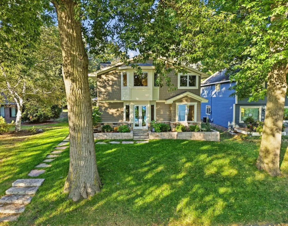 510 Pleasant View Road Chanhassen, MN 55317