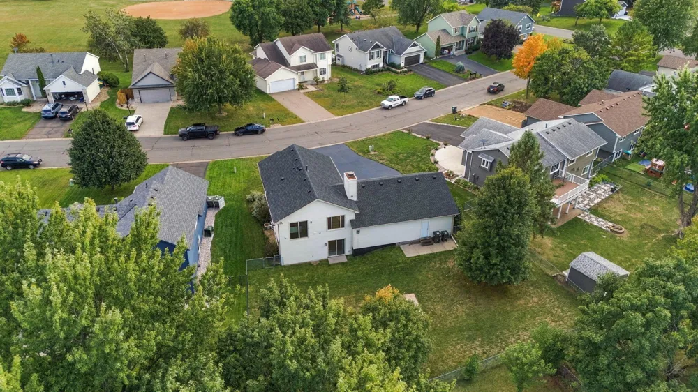 7163 158th Street W Apple Valley, MN 55124