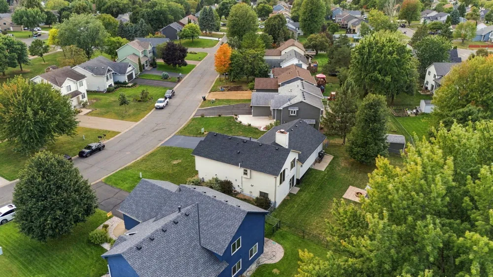 7163 158th Street W Apple Valley, MN 55124