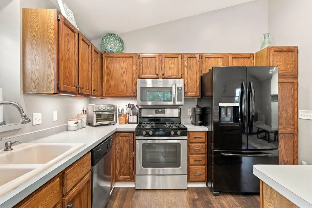 7163 158th Street W Apple Valley, MN 55124
