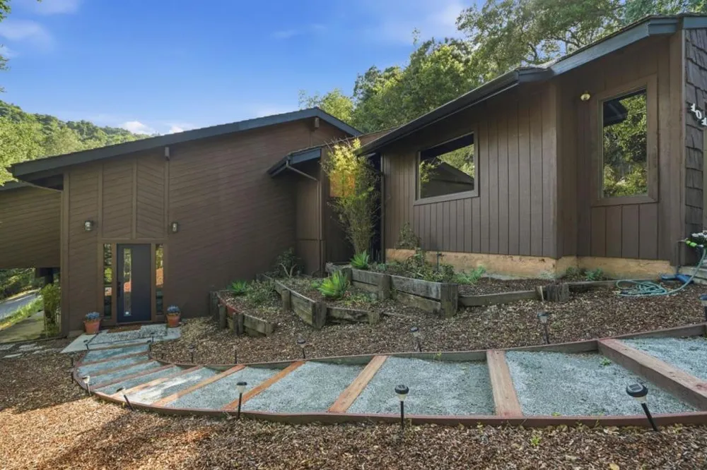 101 Ravinia Way Los Gatos, CA 95032