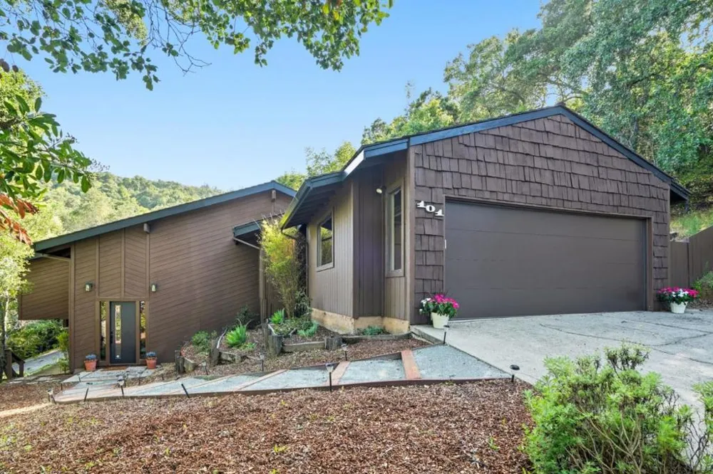 101 Ravinia Way Los Gatos, CA 95032