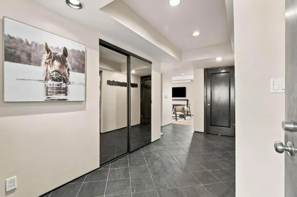 165 Forest Avenue #2C Palo Alto, CA 94301