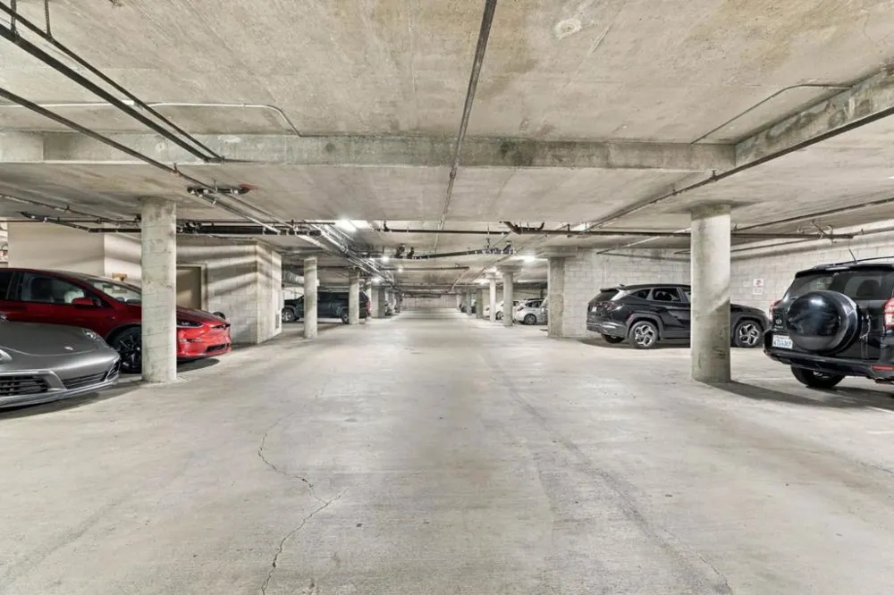 165 Forest Avenue #2C Palo Alto, CA 94301