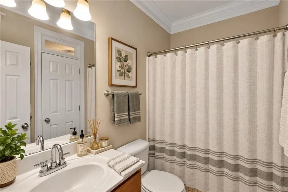 997 Longley Avenue NW Atlanta, GA 30318