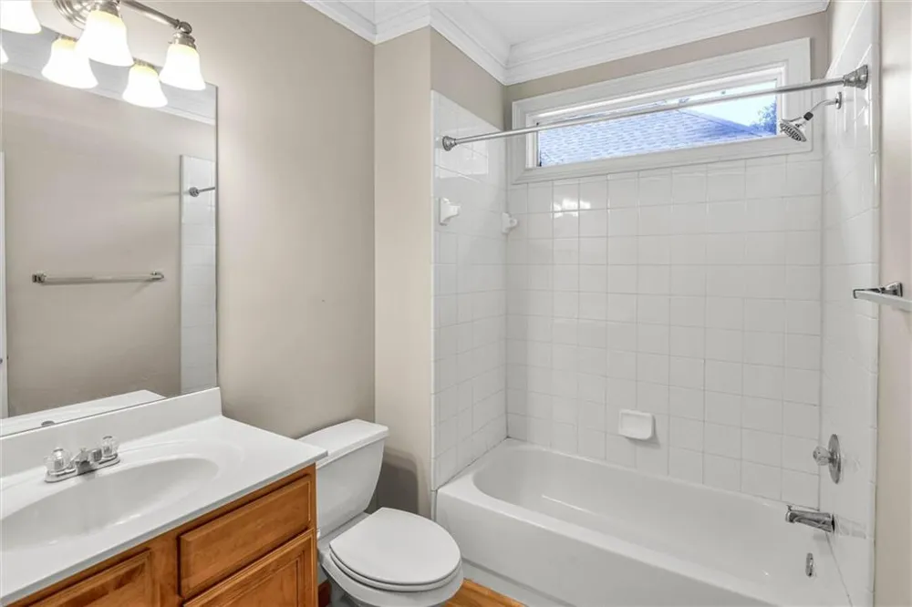 997 Longley Avenue NW Atlanta, GA 30318