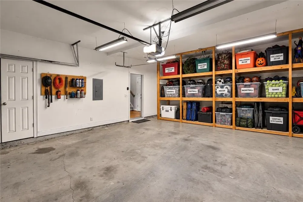 997 Longley Avenue NW Atlanta, GA 30318