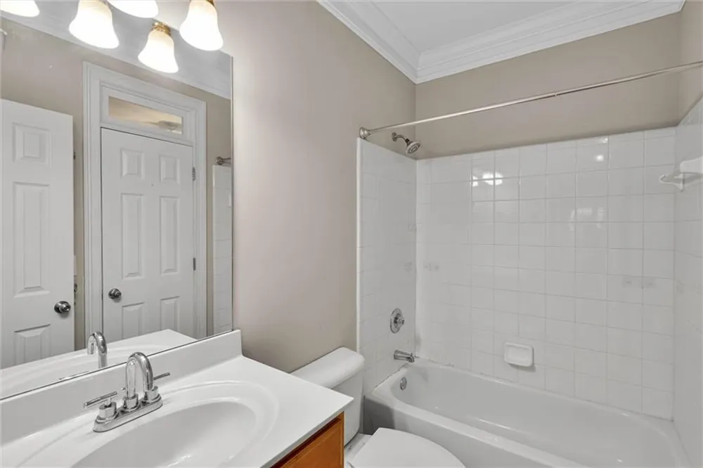 997 Longley Avenue NW Atlanta, GA 30318