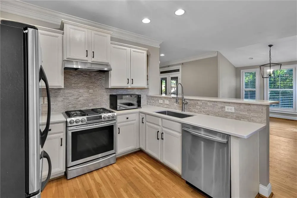 997 Longley Avenue NW Atlanta, GA 30318