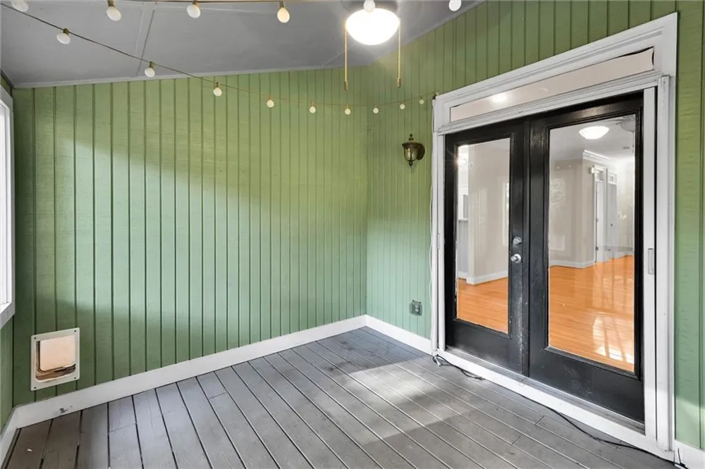 997 Longley Avenue NW Atlanta, GA 30318