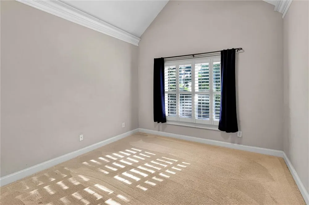 997 Longley Avenue NW Atlanta, GA 30318