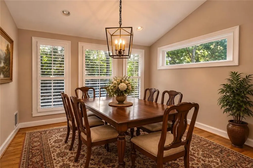 997 Longley Avenue NW Atlanta, GA 30318