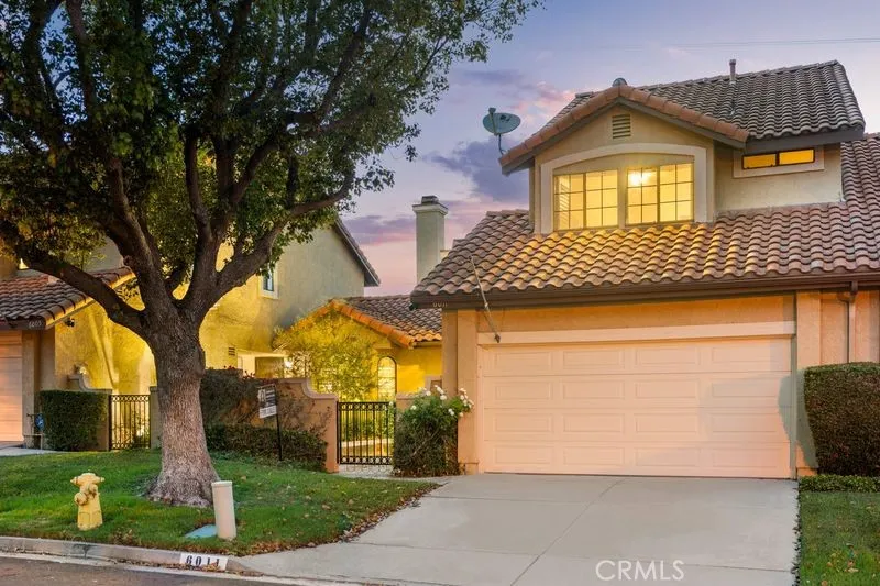 6011 E Montefino Anaheim, CA 92807