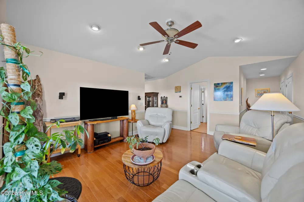 134 Heron Cove Road Hampstead, NC 28443