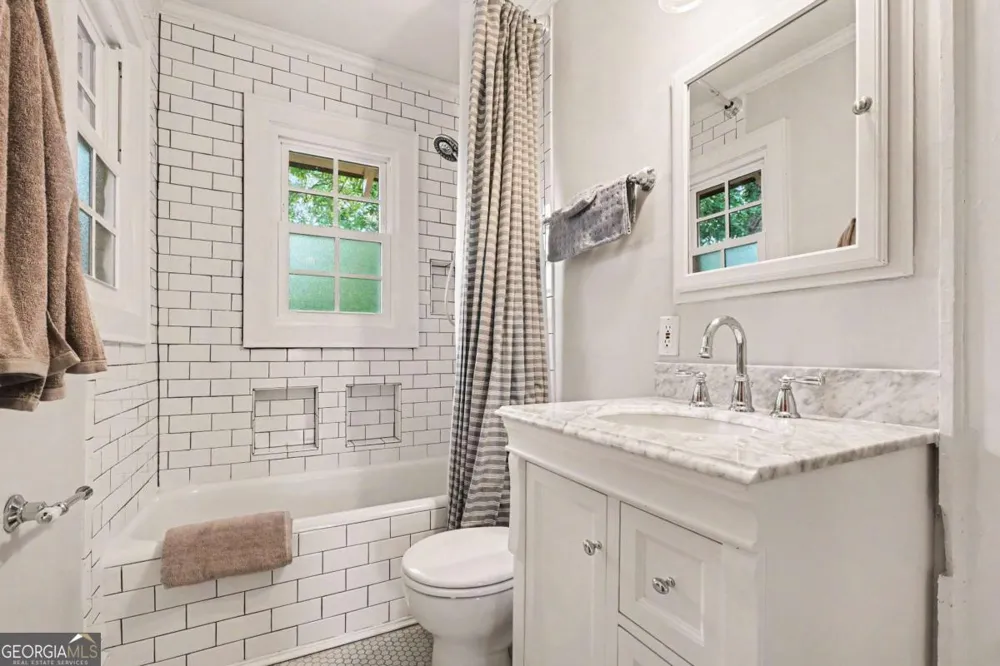 1180 Cameron CT NE Atlanta, GA 30306