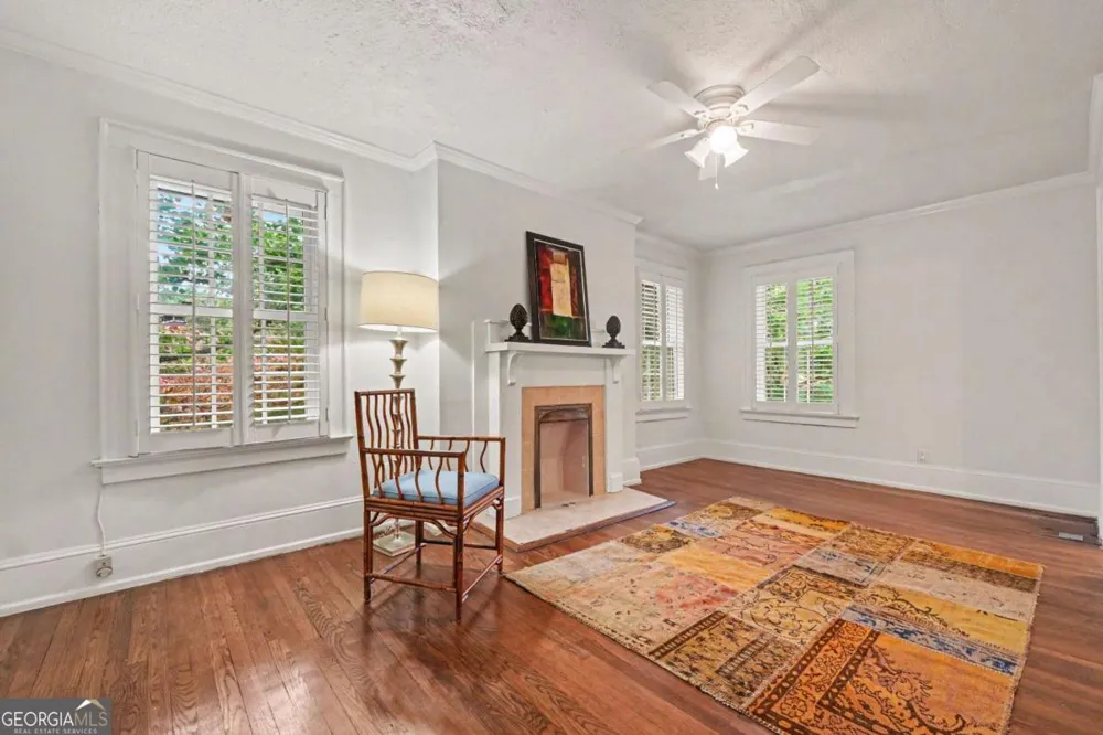 1180 Cameron CT NE Atlanta, GA 30306