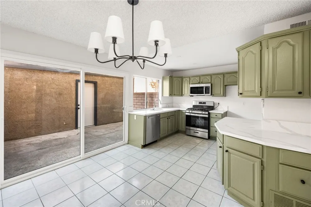860 Windwood Drive Diamond Bar, CA 91789