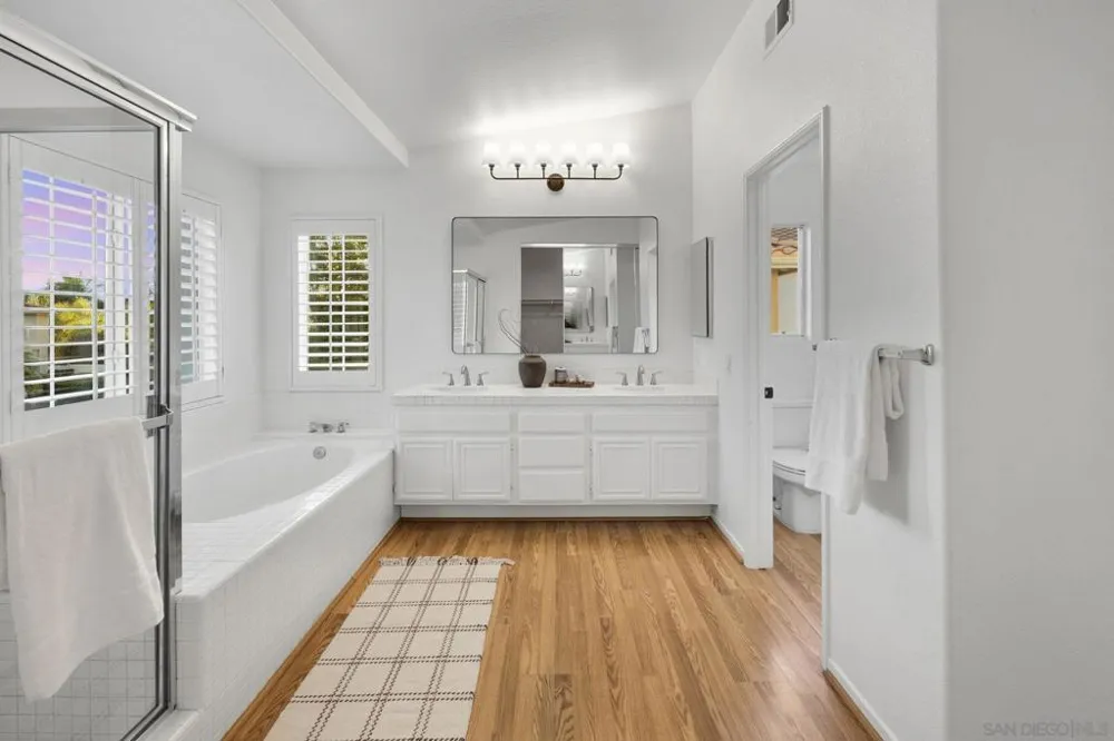 4560 Avenida Privado Oceanside, CA 92057