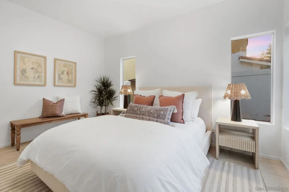 4560 Avenida Privado Oceanside, CA 92057