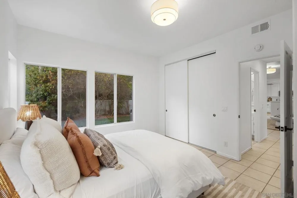 4560 Avenida Privado Oceanside, CA 92057