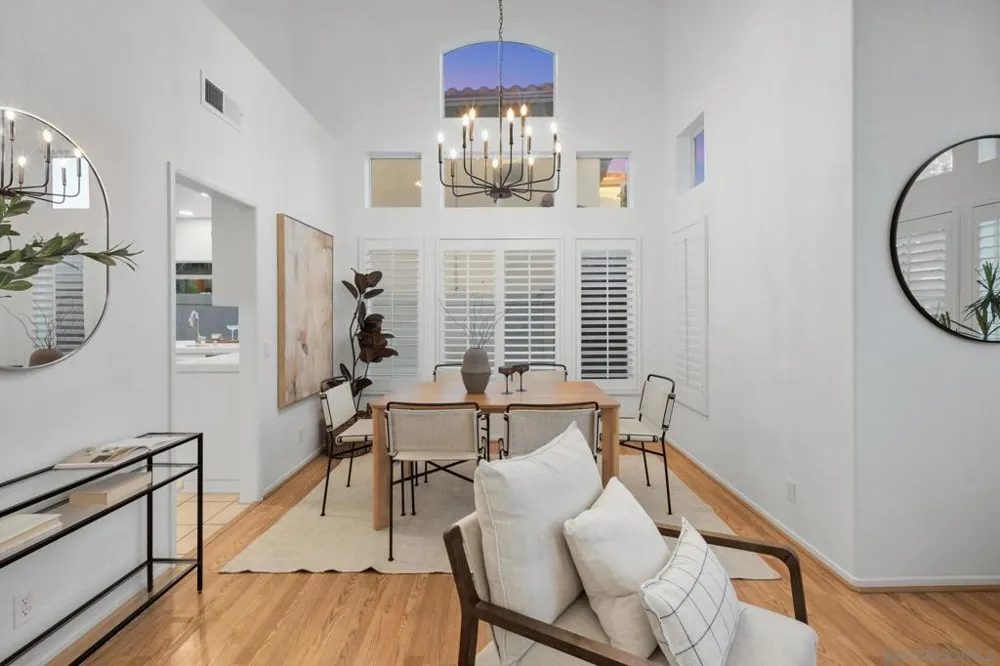 4560 Avenida Privado Oceanside, CA 92057