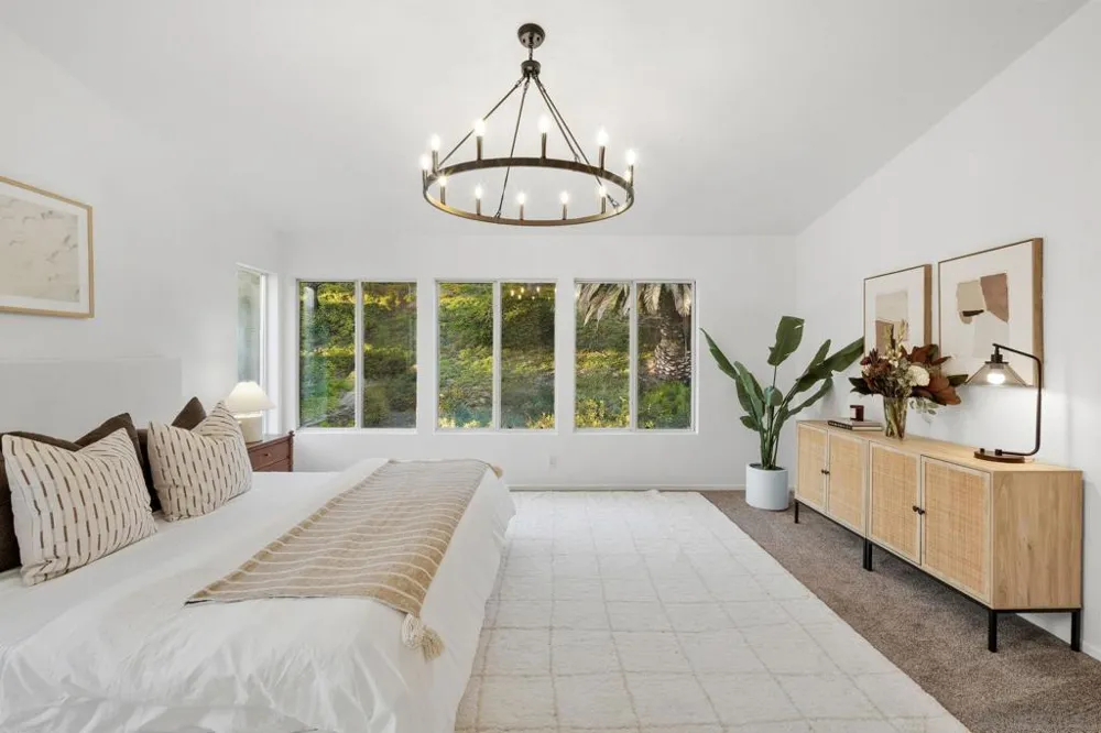 4560 Avenida Privado Oceanside, CA 92057