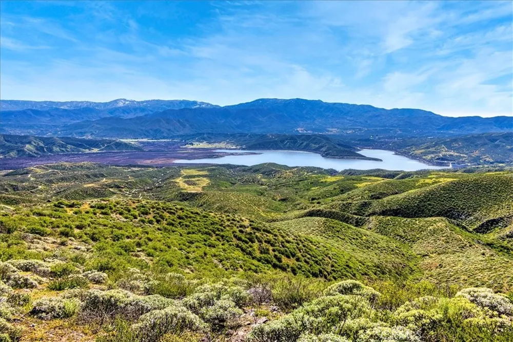 Scenic Ridge Drive Temecula, CA 92592