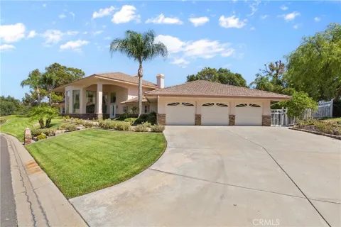 38586 Hillside Trail