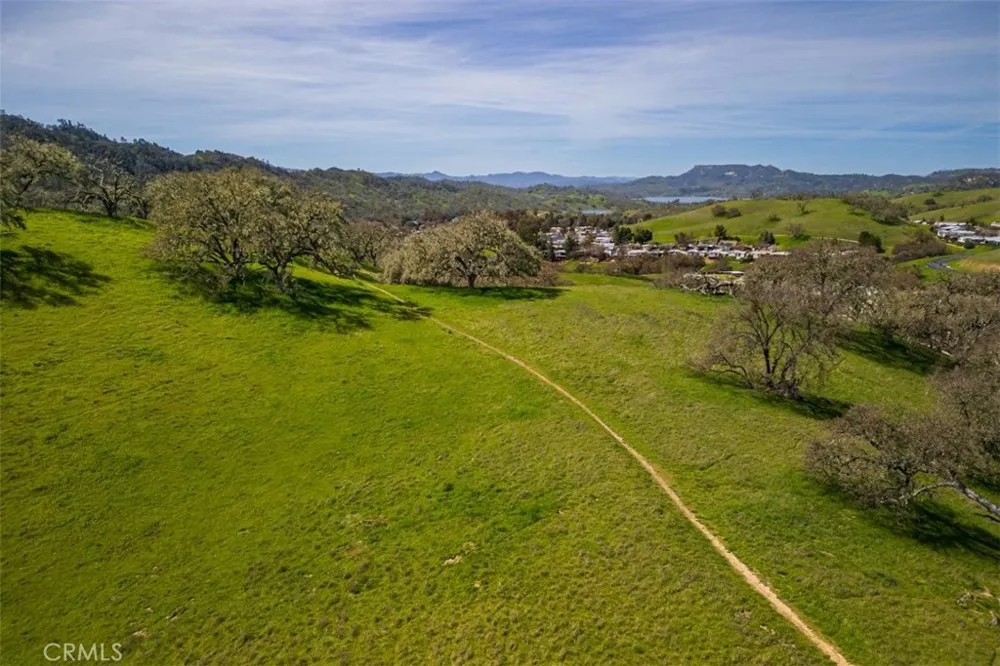 4145 Welsh Paso Robles, CA 93446